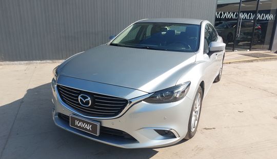 Mazda • Mazda 6