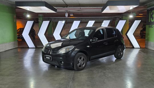 Renault • Sandero