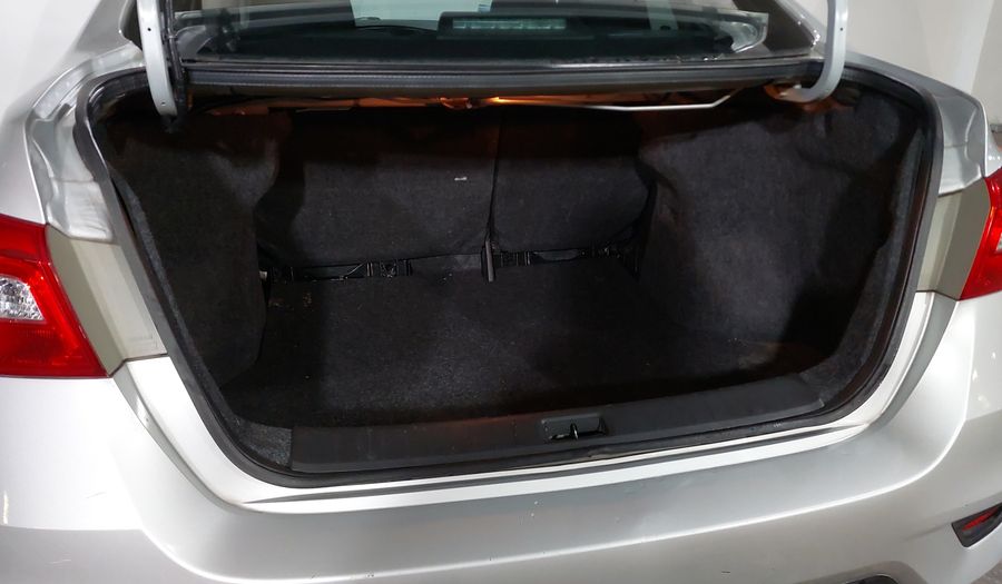 Nissan Sentra 1.8 SENSE AUTO Sedan 2018