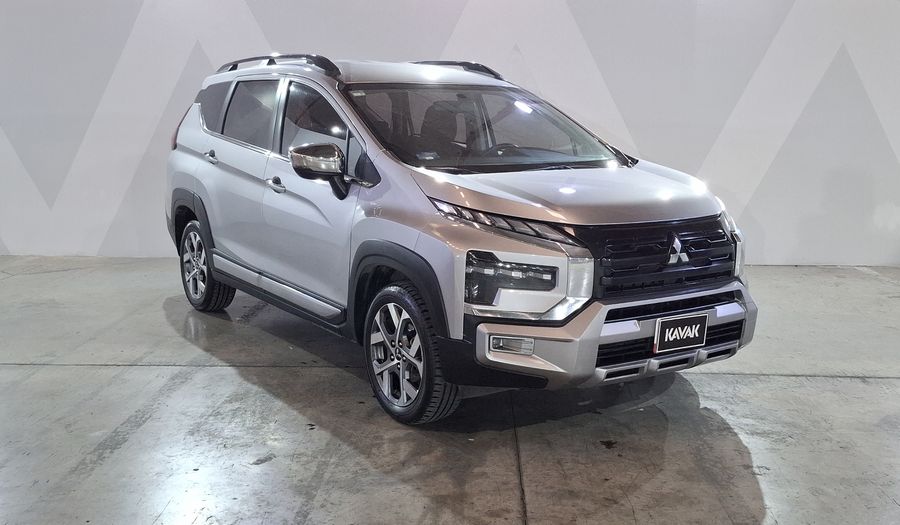 Mitsubishi Xpander 1.5 CROSS AUTO Minivan 2024