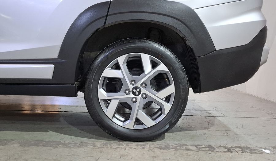 Mitsubishi Xpander 1.5 CROSS AUTO Minivan 2024