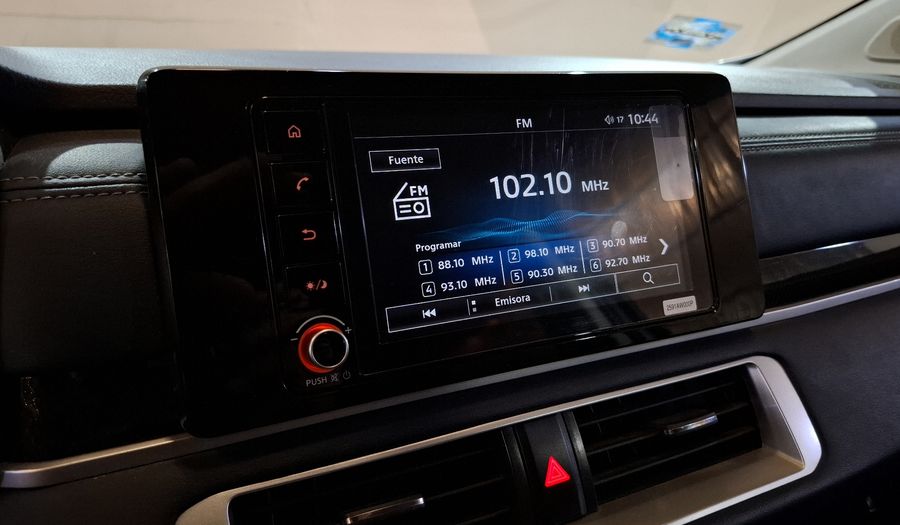 Mitsubishi Xpander 1.5 CROSS AUTO Minivan 2024