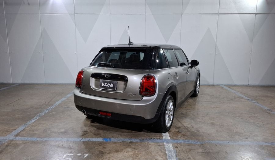 Mini Cooper 1.5 COOPER CHILI DCT Hatchback 2019