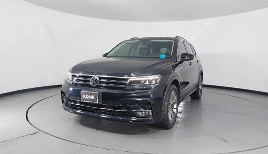 Volkswagen • Tiguan