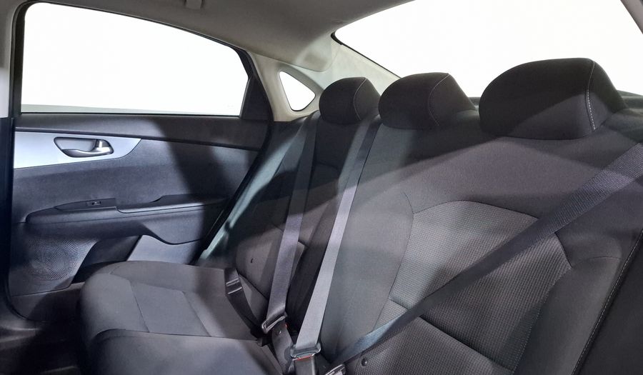 Kia Forte 2.0 L Sedan 2021
