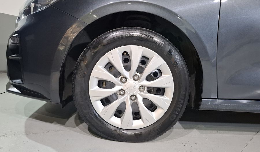 Kia Forte 2.0 L Sedan 2021