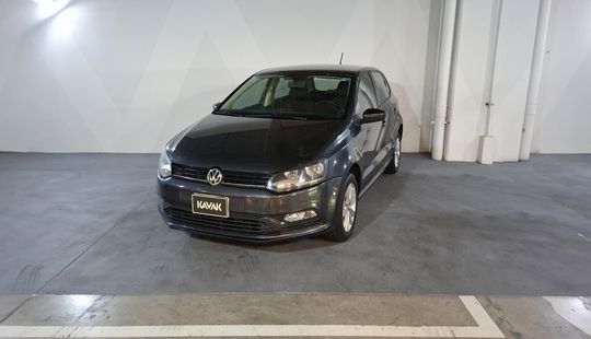 Volkswagen • Polo