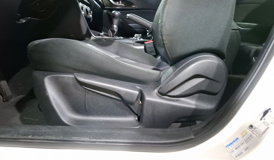 Mazda 3 2.0 SEDAN I TOURING TM Sedan 2016