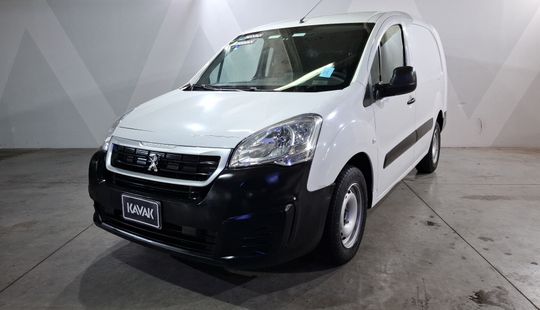 Peugeot • Partner
