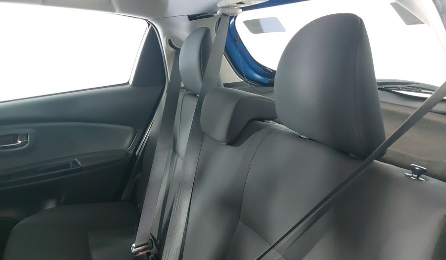 Toyota Yaris 1.5 SE AT 5PTAS Hatchback 2015