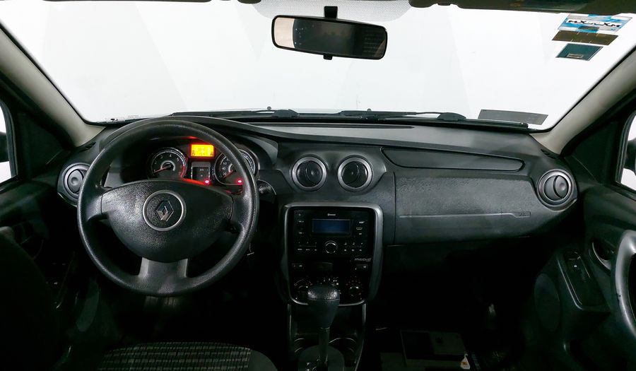 Renault Sandero 1.6 DYNAMIQUE AT Hatchback 2014