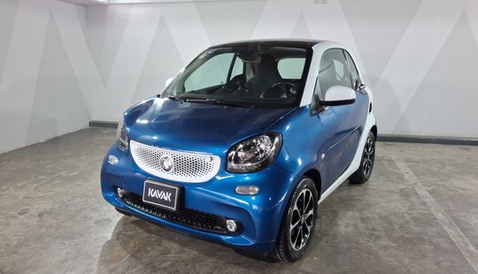 Smart • Fortwo
