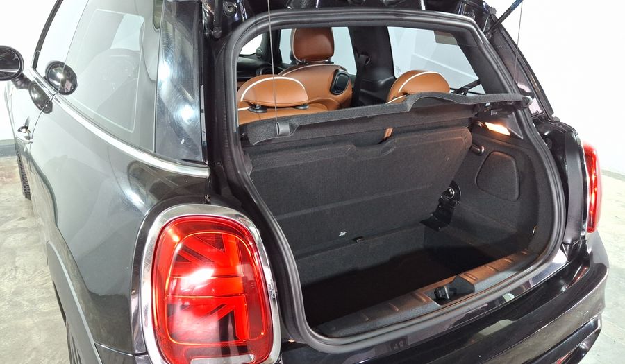 Mini Cooper S 2.0 COOPER HOT CHILI DCT Hatchback 2021