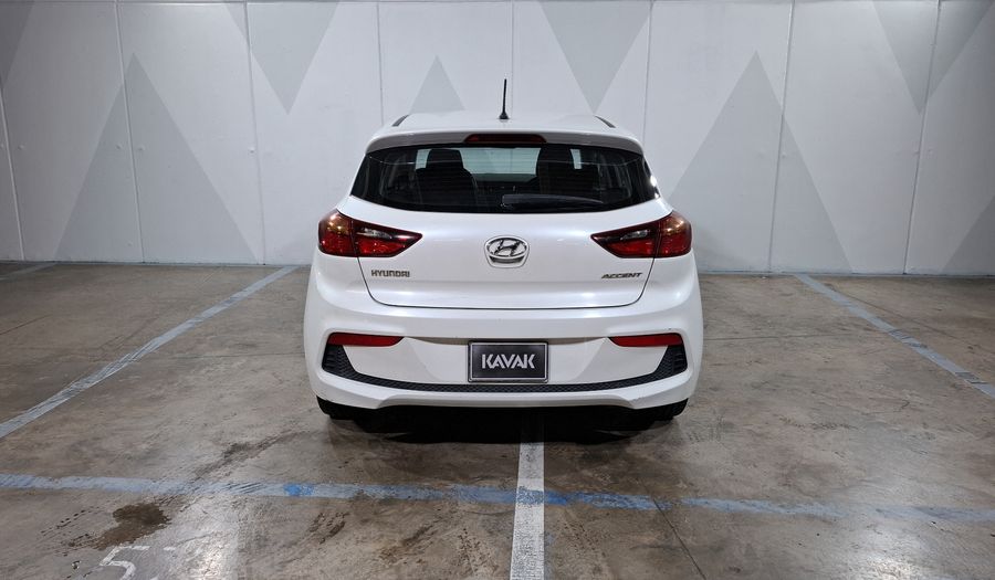 Hyundai Accent 1.6 GL AUTO Hatchback 2018