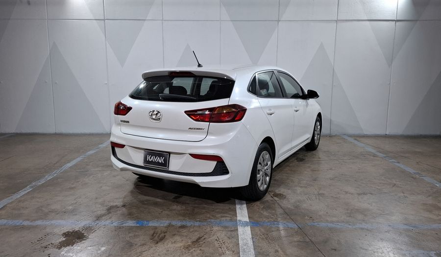 Hyundai Accent 1.6 GL AUTO Hatchback 2018