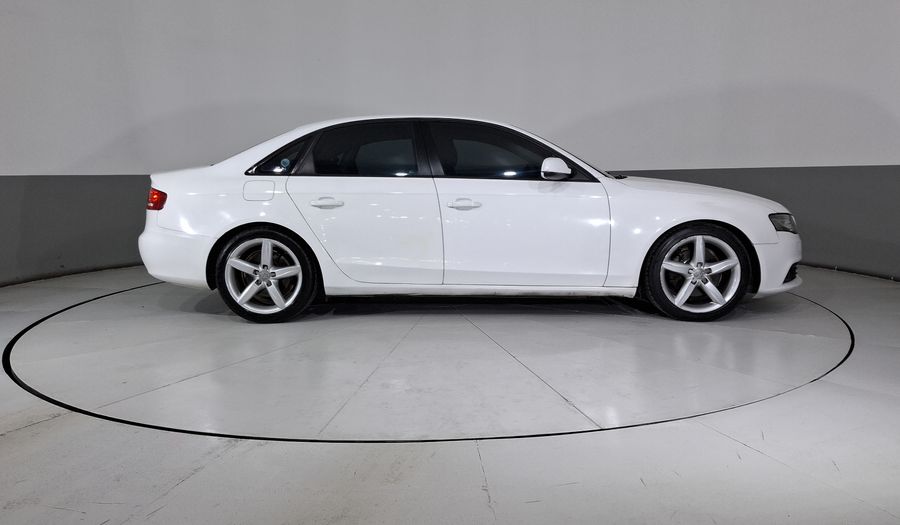 Audi A4 1.8 TFSI TRENDY PLUS MULTITRONIC Sedan 2011