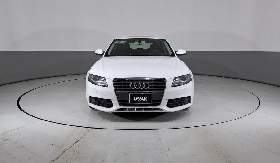 Audi A4 1.8 TFSI TRENDY PLUS MULTITRONIC Sedan 2011