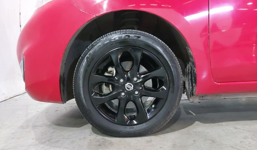 Nissan March 1.6 EXCLUSIVE BI-TONO AUTO Hatchback 2020
