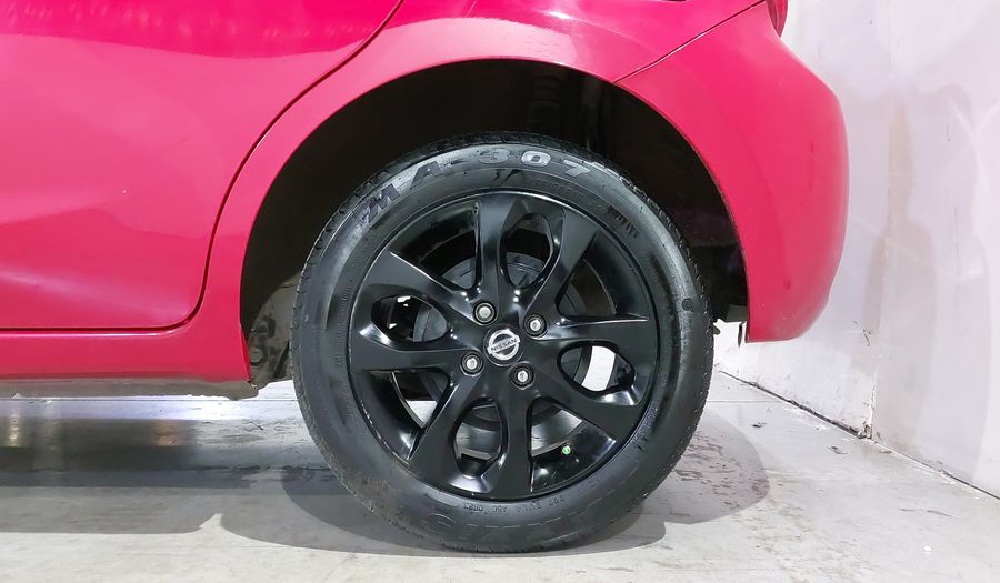 Nissan March 1.6 EXCLUSIVE BI-TONO AUTO Hatchback 2020