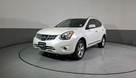 Nissan • Rogue