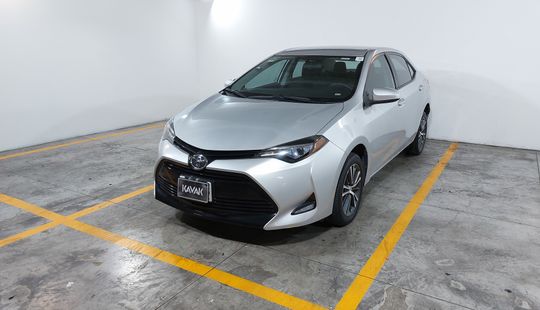 Toyota • Corolla