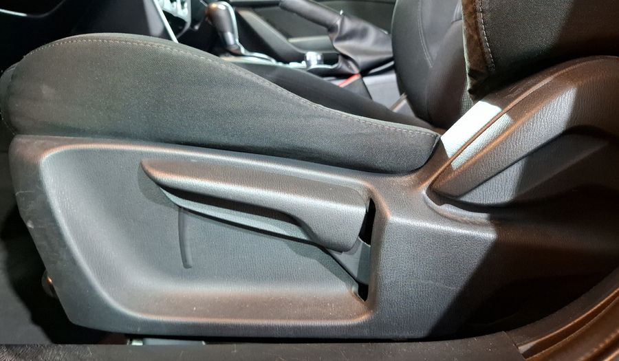 Mazda 3 2.0 SEDAN I TOURING TA Sedan 2016