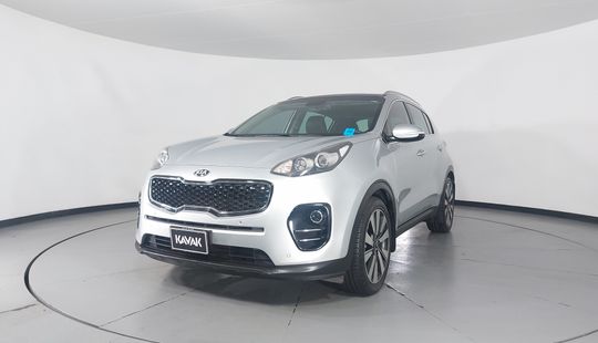 2018 • 55,562 km • Automático