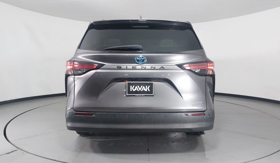 Toyota Sienna 2.5 HEV XLE AUTO Minivan 2021