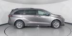 Toyota Sienna 2.5 HEV XLE AUTO Minivan 2021