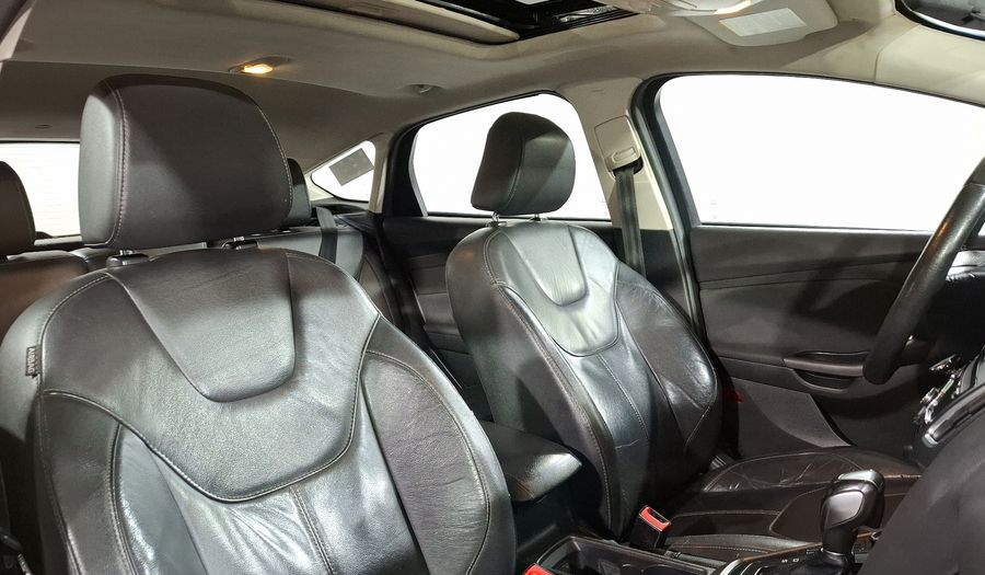 Ford Focus 2.0 SE LUXURY AT Hatchback 2016