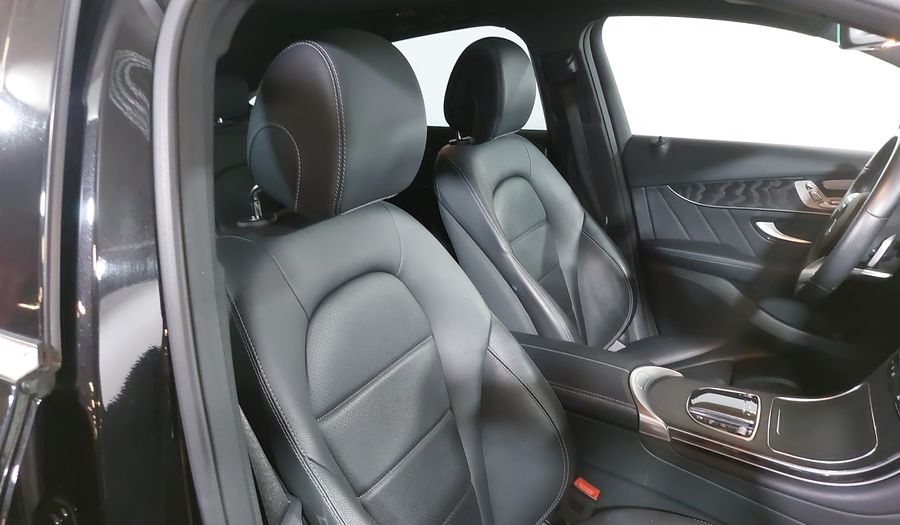 Mercedes Benz Clase Glc 2.0 GLC 300 COUPE 4MATIC AUTO 4WD Suv 2021