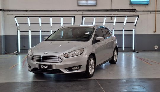 Ford • Focus III