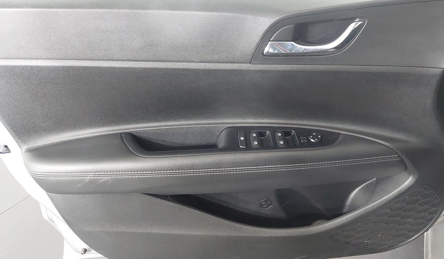Hyundai Hb20 EVOLUTION MANUAL Hatchback 2022