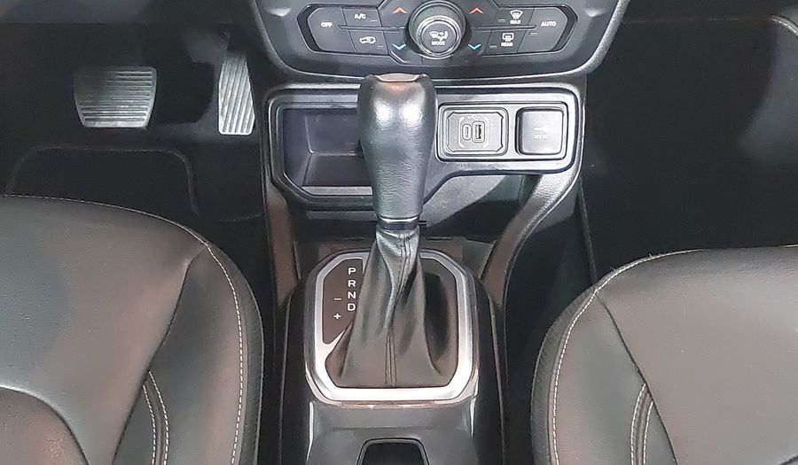 Jeep Renegade LONGITUDE AT6 Suv 2022