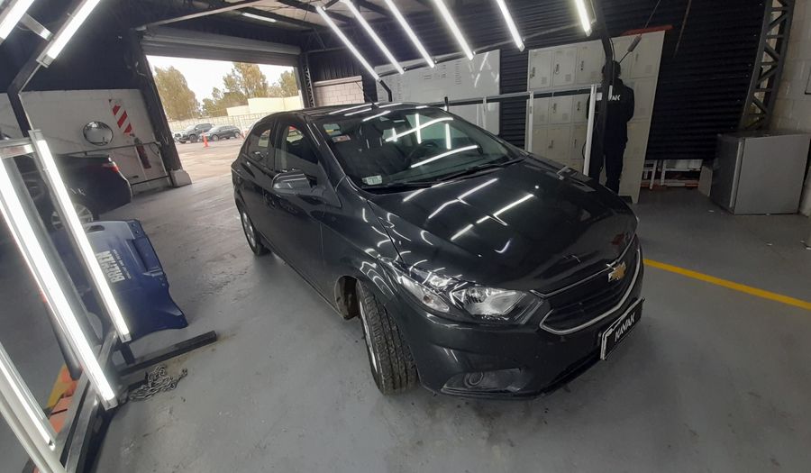 Chevrolet Onix 1.4 LT Hatchback 2019