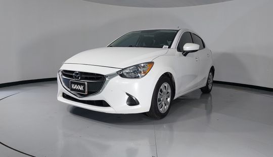 Mazda • Mazda 2