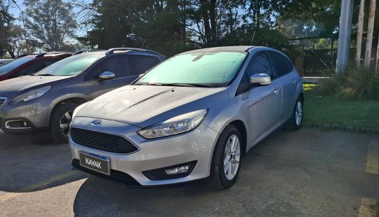 Ford • Focus III