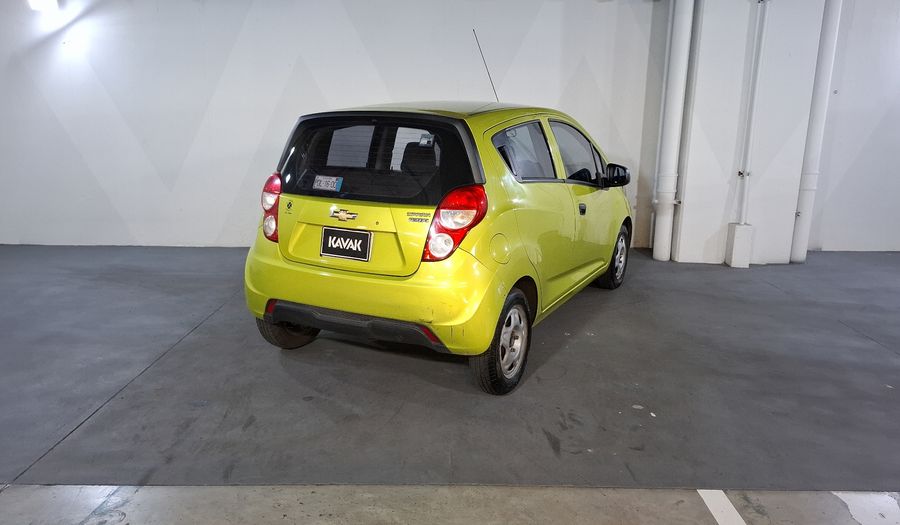Chevrolet Spark Classic 1.2 LT B MT Hatchback 2017