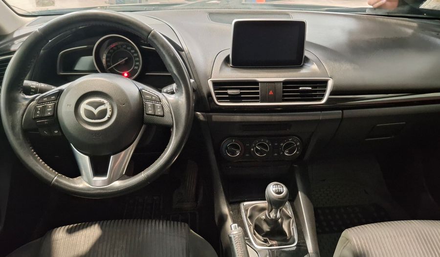 Mazda 3 2.0 SKYACTIV-G V Hatchback 2015