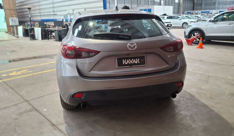 Mazda 3 2.0 SKYACTIV-G V Hatchback 2015