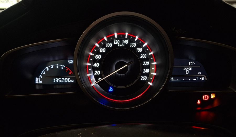Mazda 3 2.0 SKYACTIV-G V Hatchback 2015