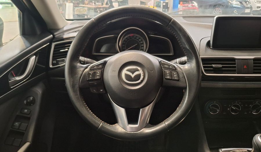 Mazda 3 2.0 SKYACTIV-G V Hatchback 2015