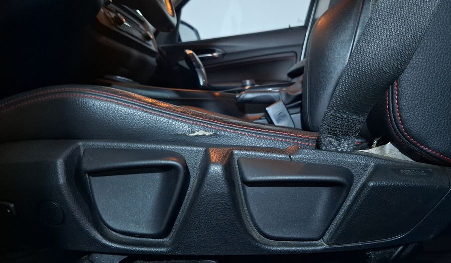 Bmw Serie 1 1.6 118IA SPORT LINE Hatchback 2012