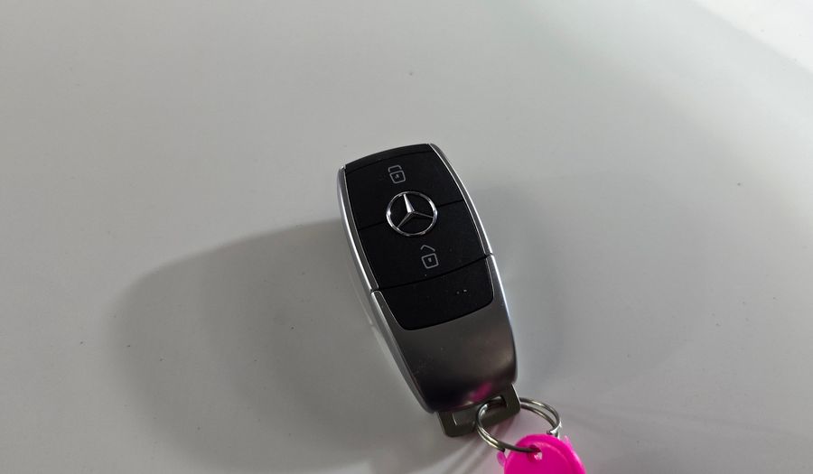 Mercedes Benz Clase A 1.3 200 PROGRESSIVE Hatchback 2022