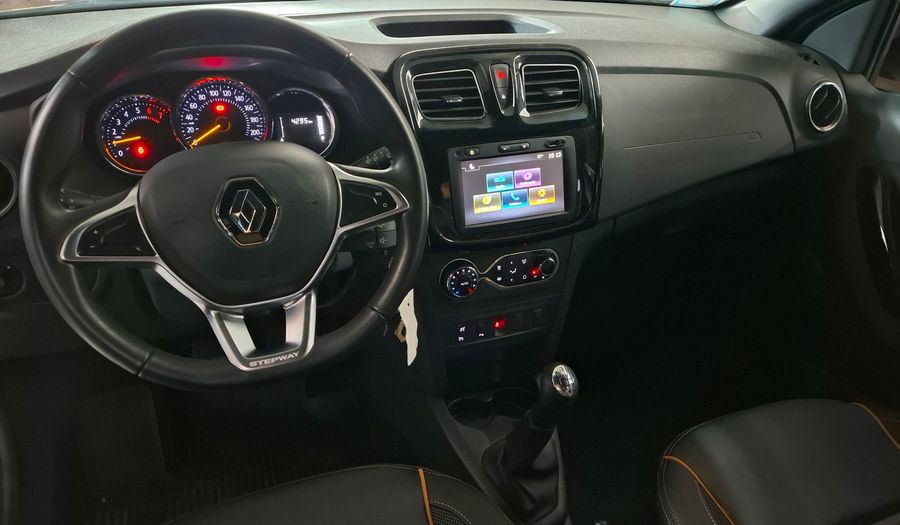 Renault Sandero Stepway 1.6 INTENS Hatchback 2022