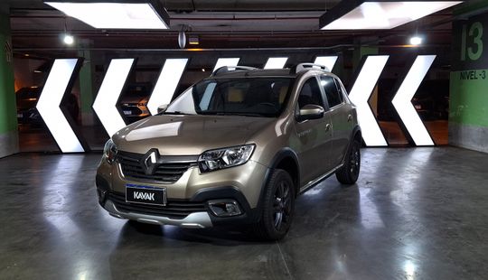 Renault • Sandero Stepway