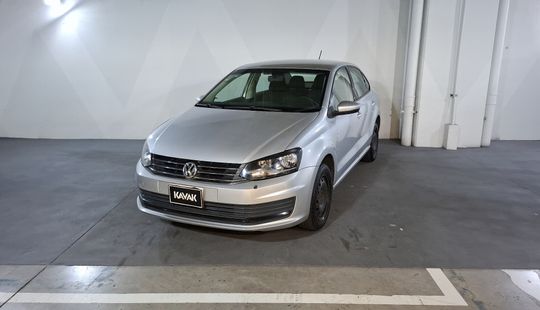 Volkswagen • Vento