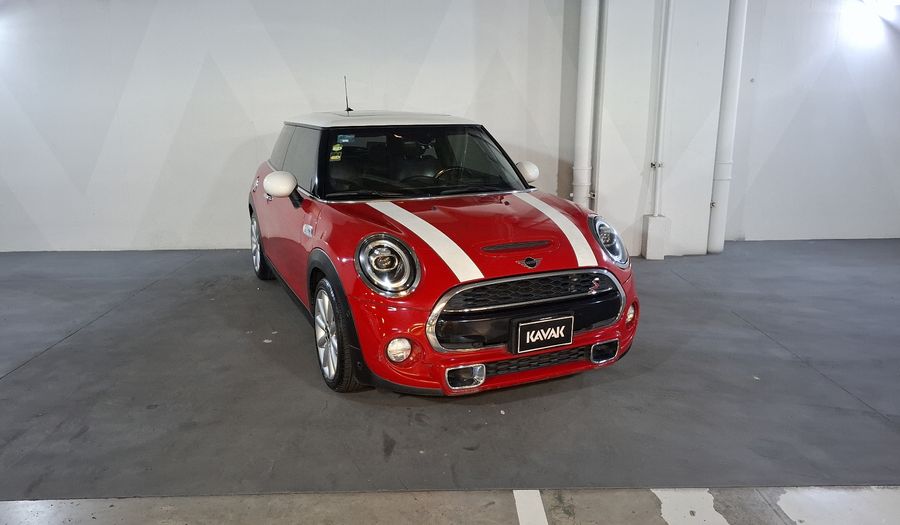 Mini Cooper S 2.0 COOPER HOT CHILI DCT Hatchback 2020