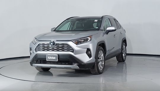 Toyota • RAV4