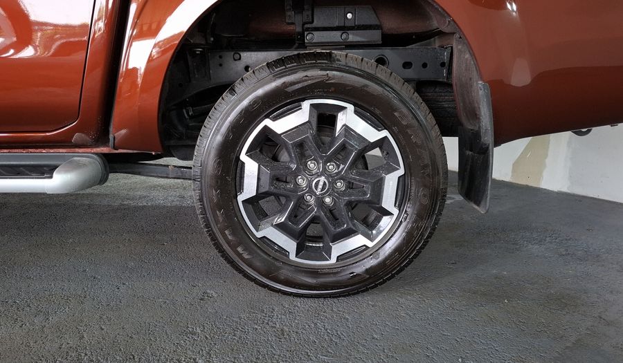 Nissan Frontier 2.5 PLATINUM LE AUTO Pickup 2024